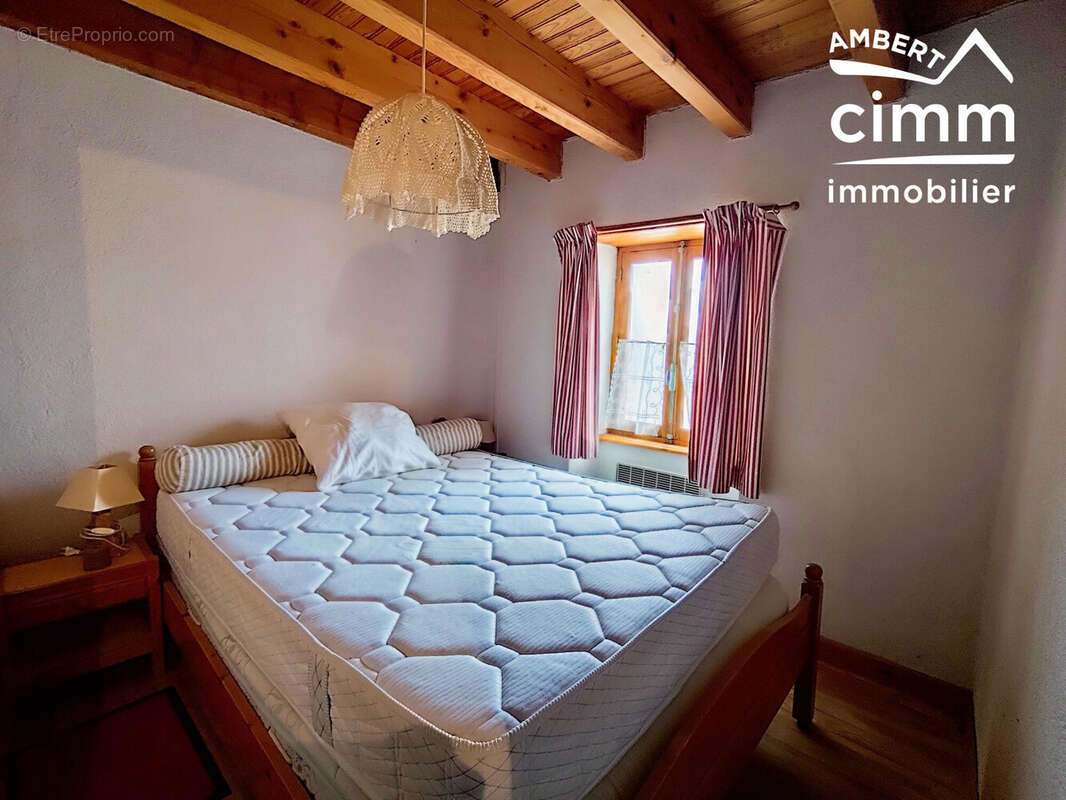 Maison à LA CHAPELLE-AGNON