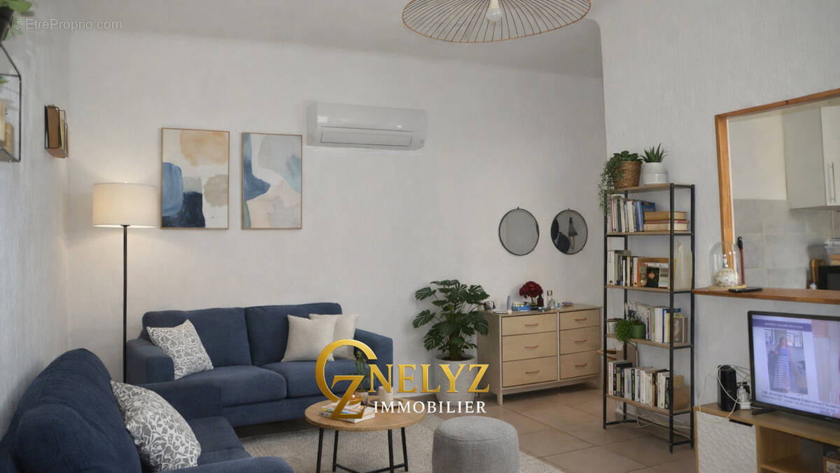 Appartement à MARSEILLE-8E