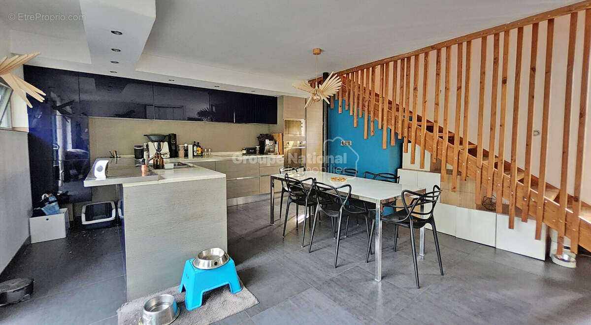 Maison Septèmes-Les-Vallons 4 pièce(s) 103 m2 - photo 5