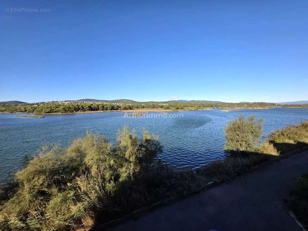 Appartement à FREJUS