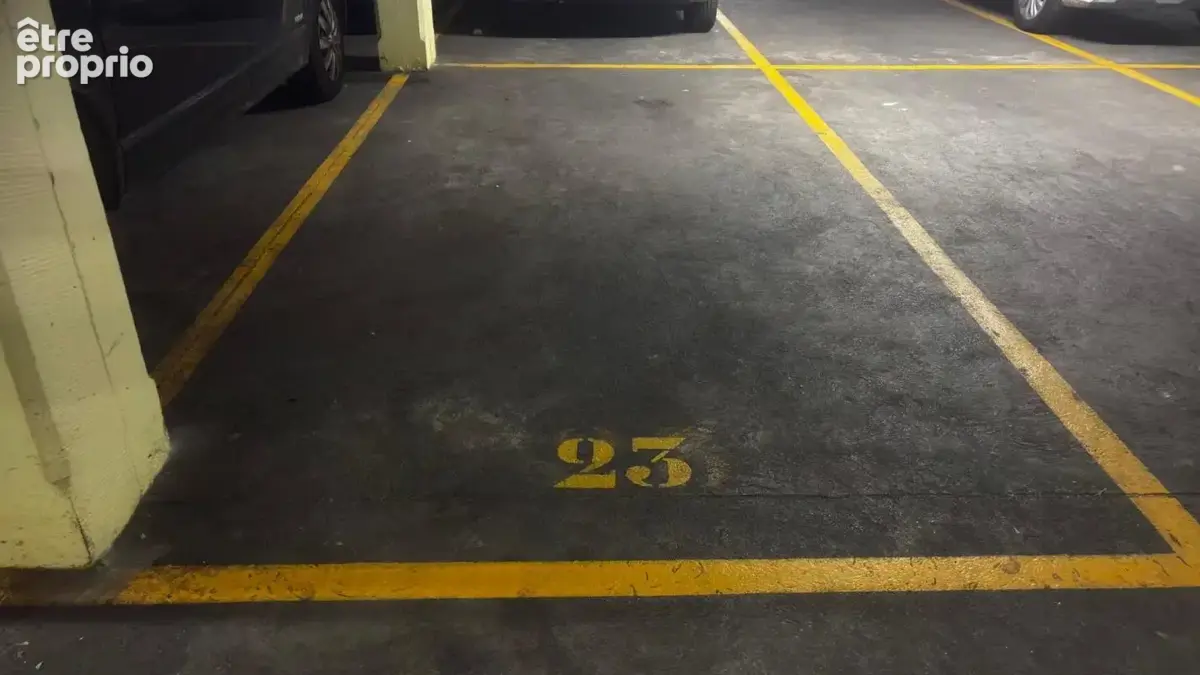 Emplacement parking metro chevaleret - photo 2