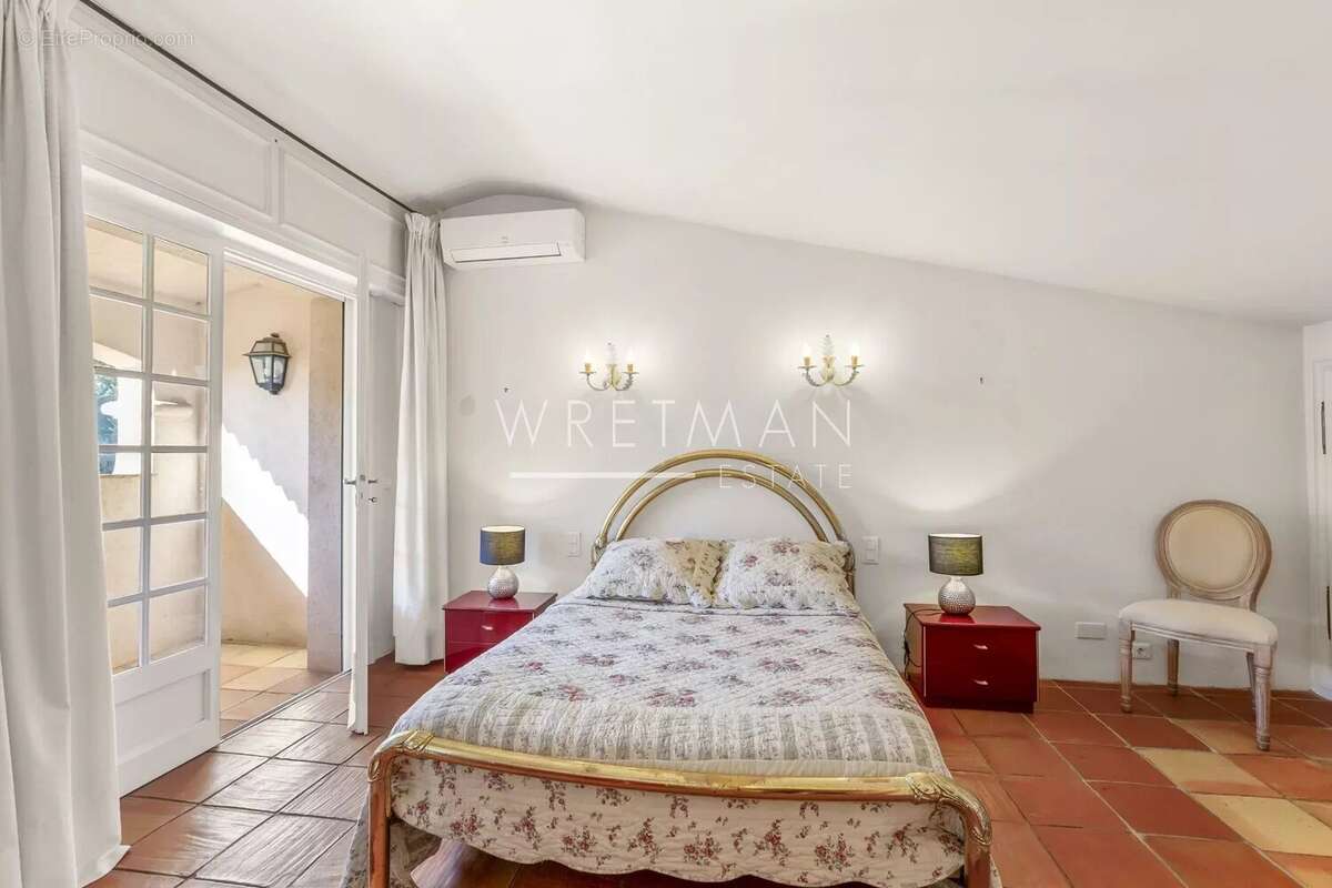 Maison à SPERACEDES
