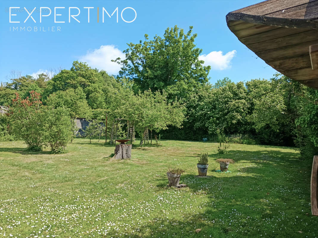 Maison à REGNIERE-ECLUSE