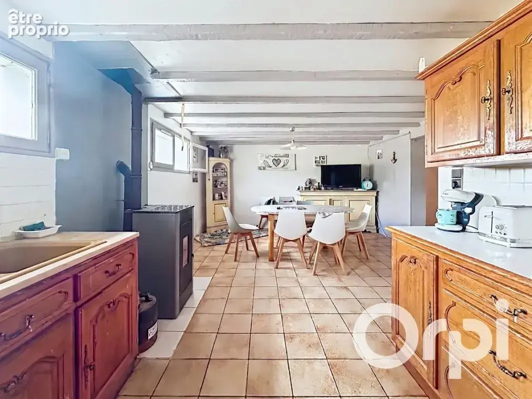Chantonnay : maison 4 chambres sur un terrain de 2 810 m² - photo 3