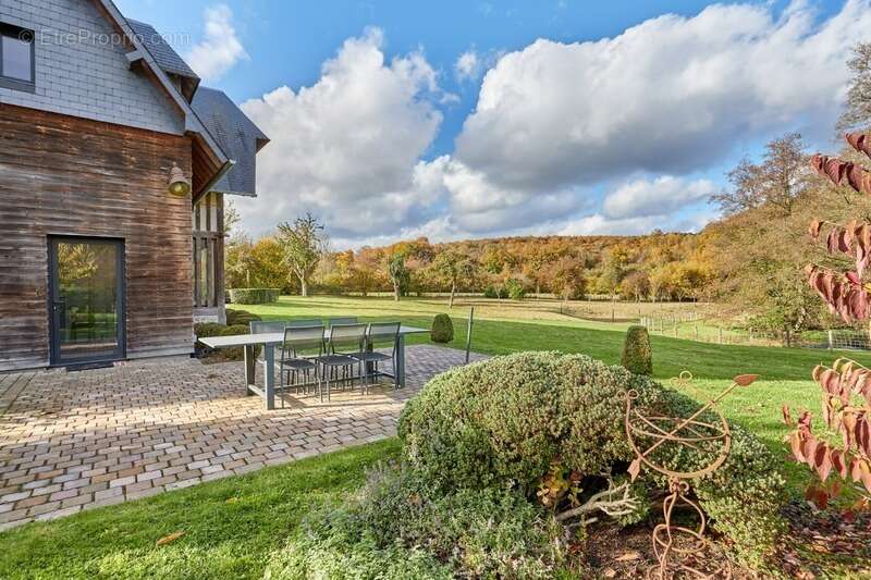 Maison à PONT-L'EVEQUE