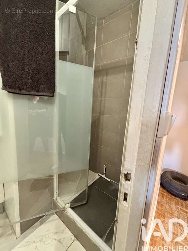 Photo 5 - Appartement à SAINT-ETIENNE-DU-ROUVRAY