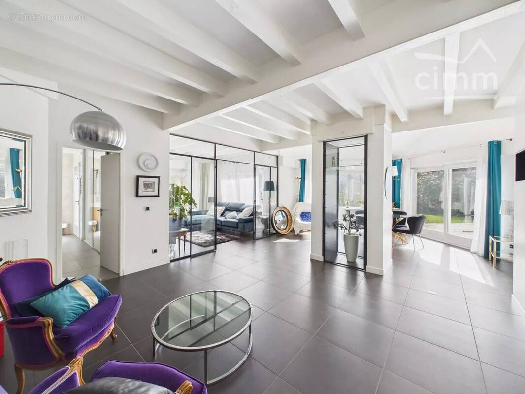 Maison à SAINT-MARTIN-LE-VINOUX