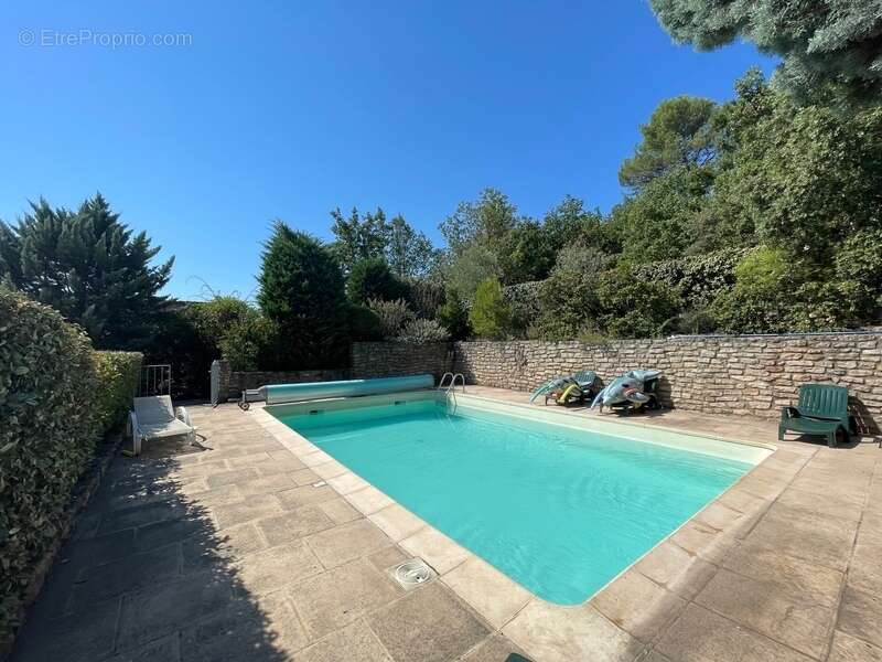 Maison à ROUSSILLON