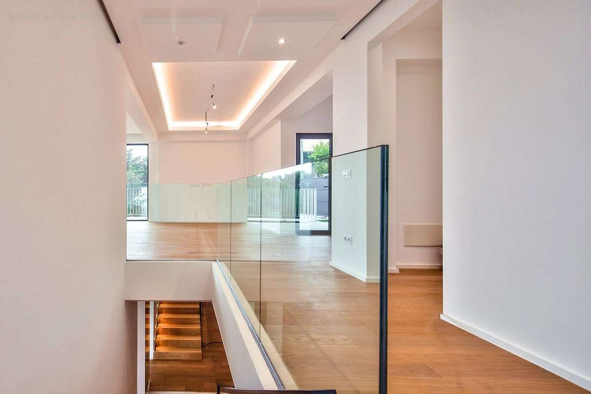 Maison à ROQUEBRUNE-CAP-MARTIN