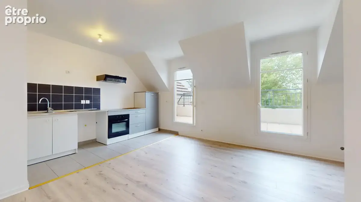 Appartement à LE PLESSIS-PATE