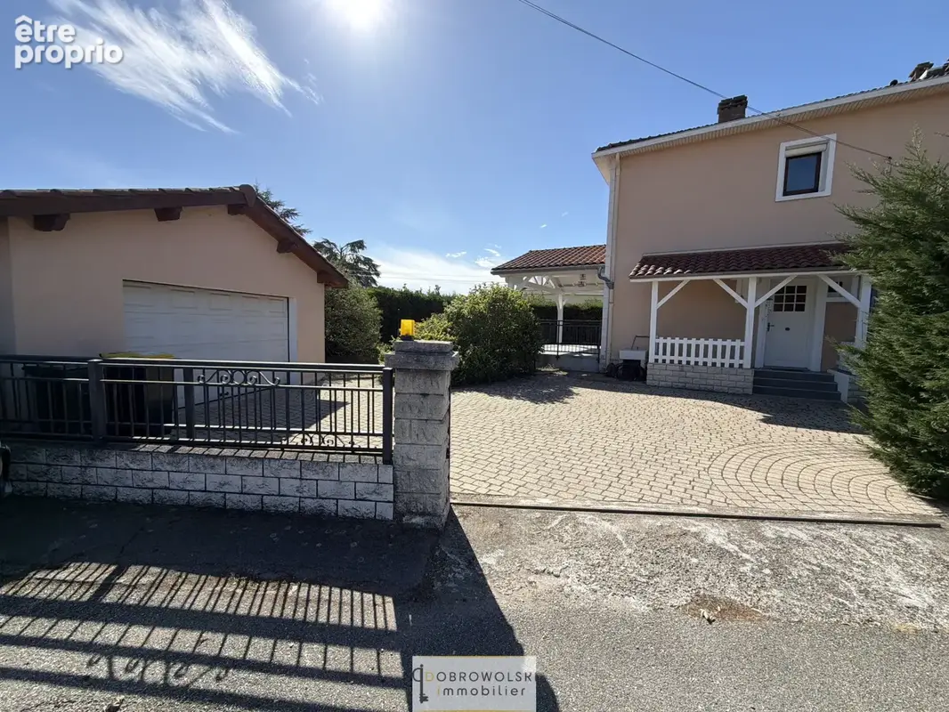 Maison à SAINT-CLAIR-DU-RHONE