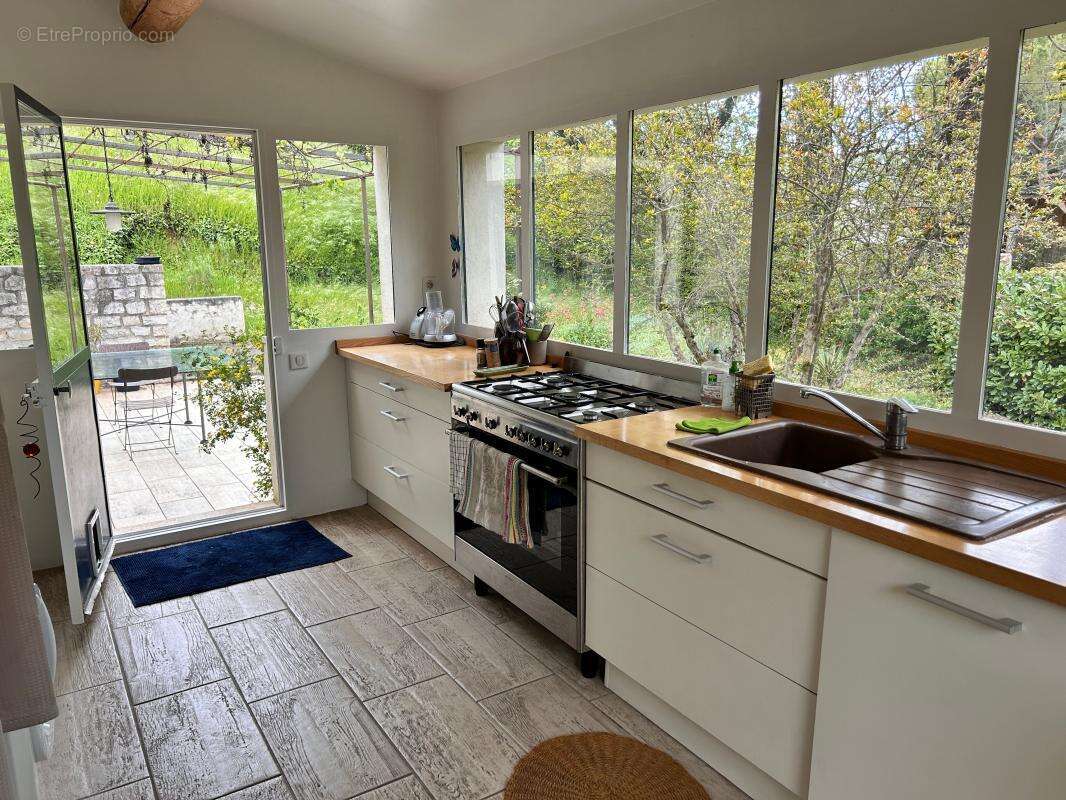 Maison à VAISON-LA-ROMAINE