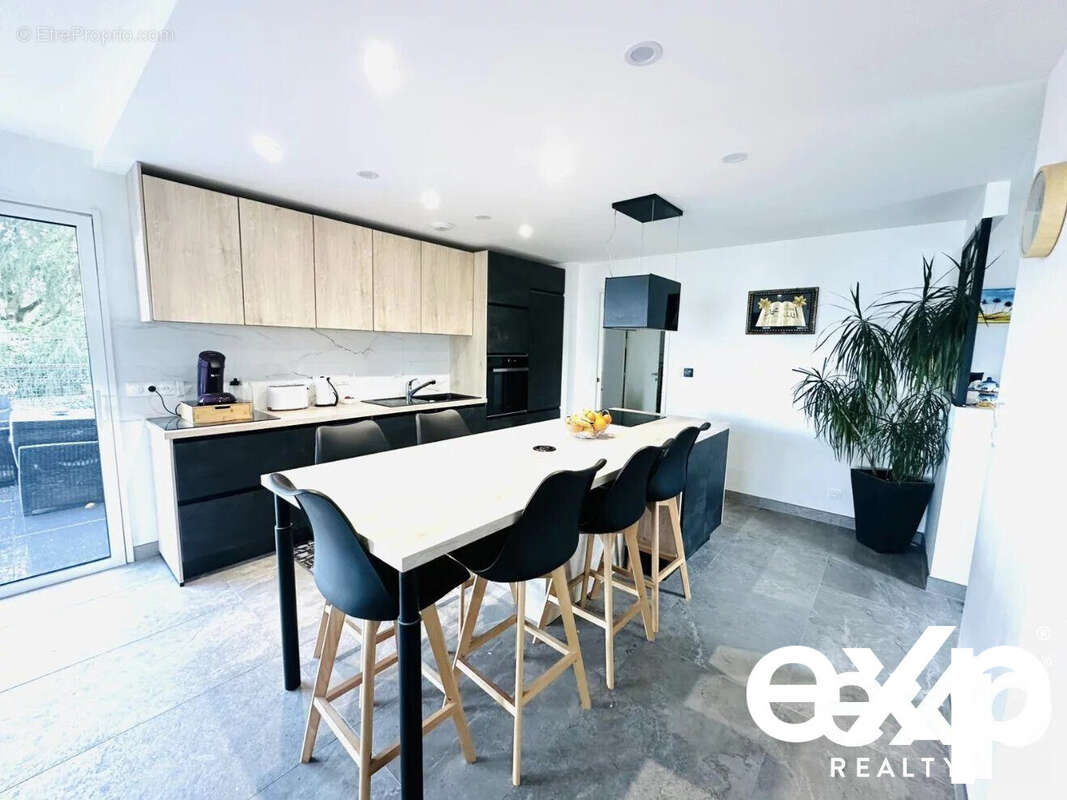 Maison à LA MEZIERE