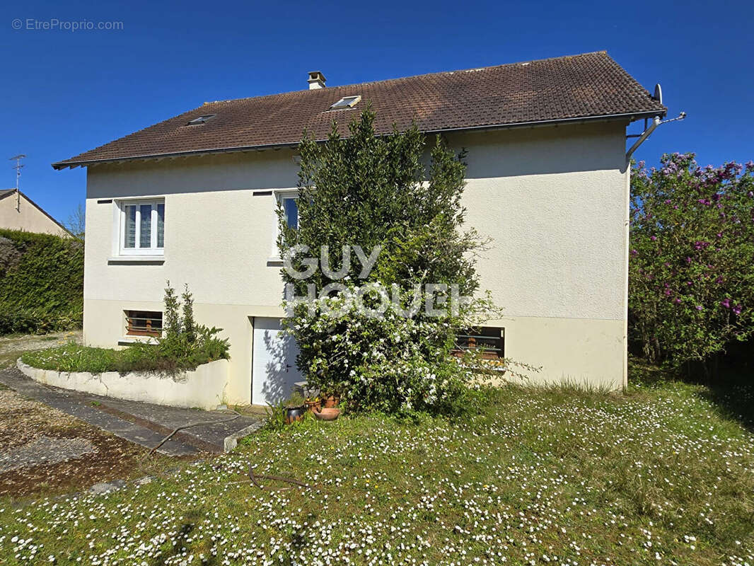 Maison à MILLY-LA-FORET