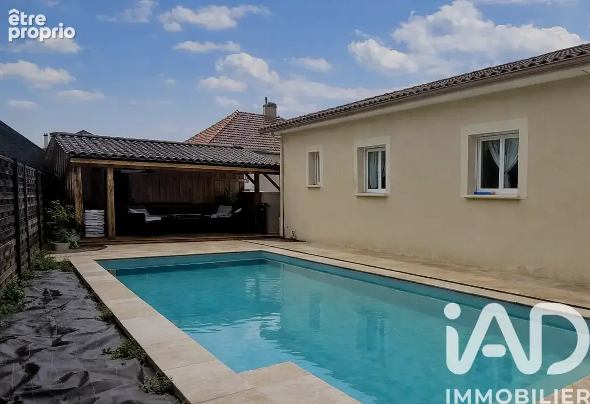 Photo 1 - Maison à TERRASSON-LAVILLEDIEU
