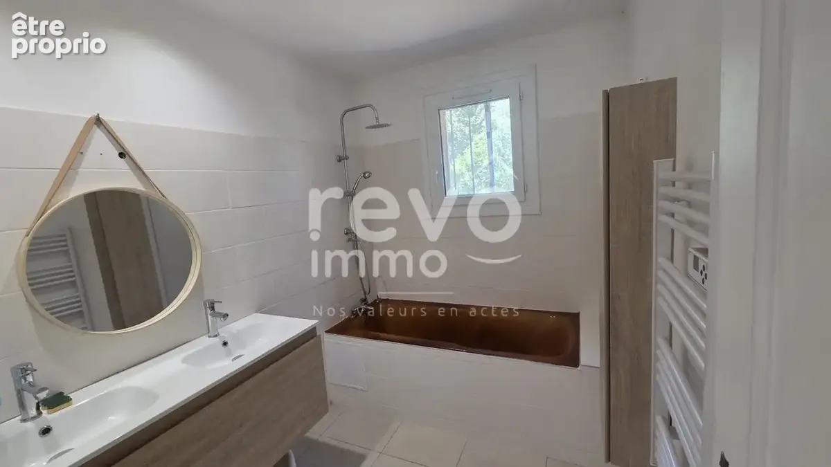 SAINT PARGOIRE: Villa PP de 108 m² avec piscine et garage sur 1485 m² de terrain hors lot - photo 11