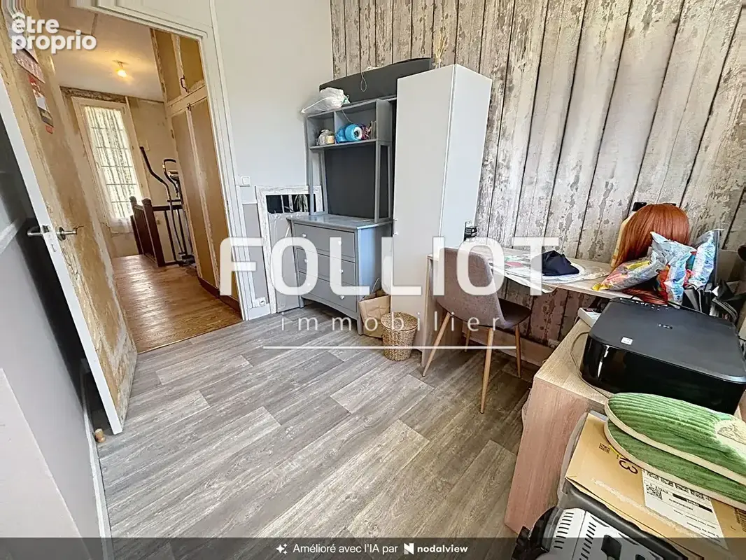 Exclusivité Cabinet FOLLIOT - Maison de ville avec double garage et potentiel d'aménagement ! - photo 12