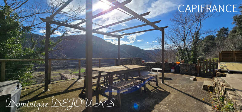 Très Belle Maison en pierres dominant la Vallée de l'Eyrieux avec une vue splendide. 3 chambres, un grand séjour et une piscine - photo 48