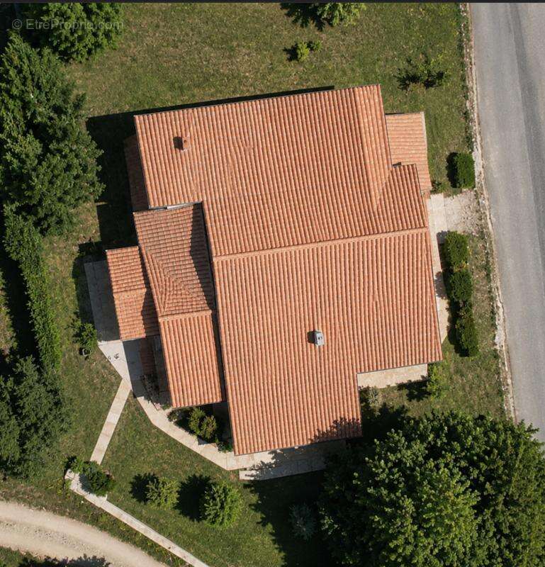 Maison à MOULIS-EN-MEDOC