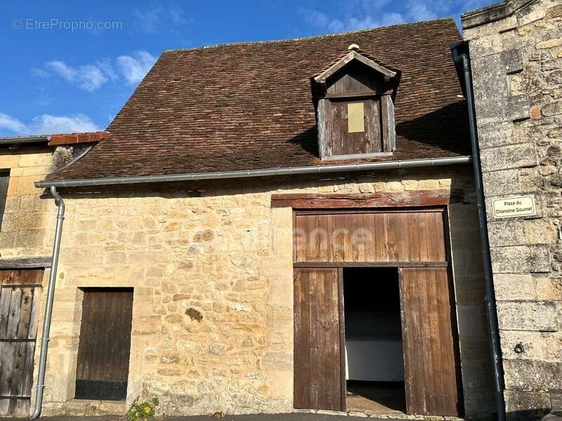 Maison à CHERVEIX-CUBAS