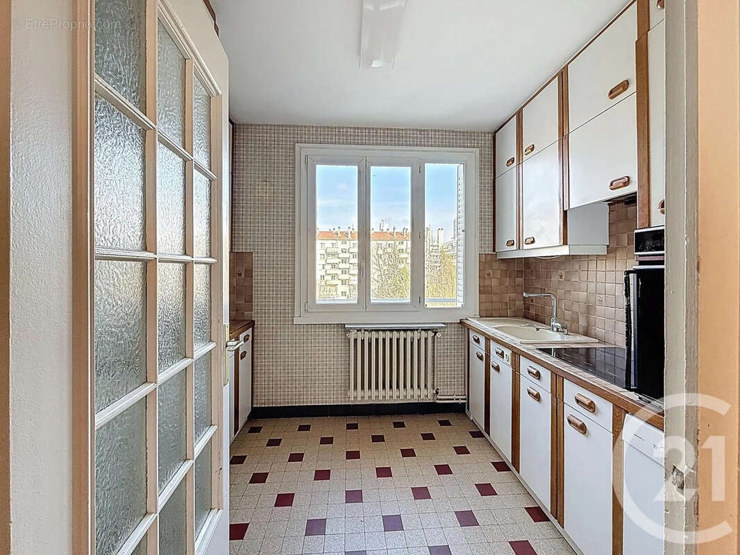 Appartement à LYON-3E