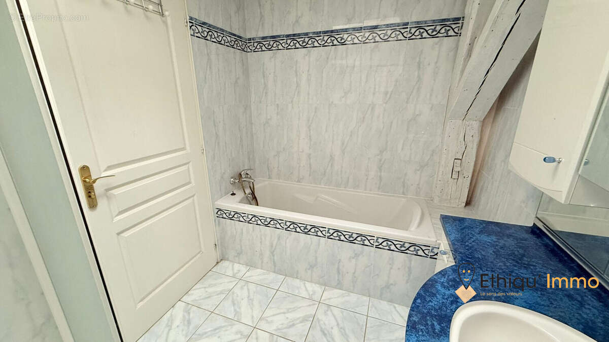 Maison à BAR-SUR-AUBE