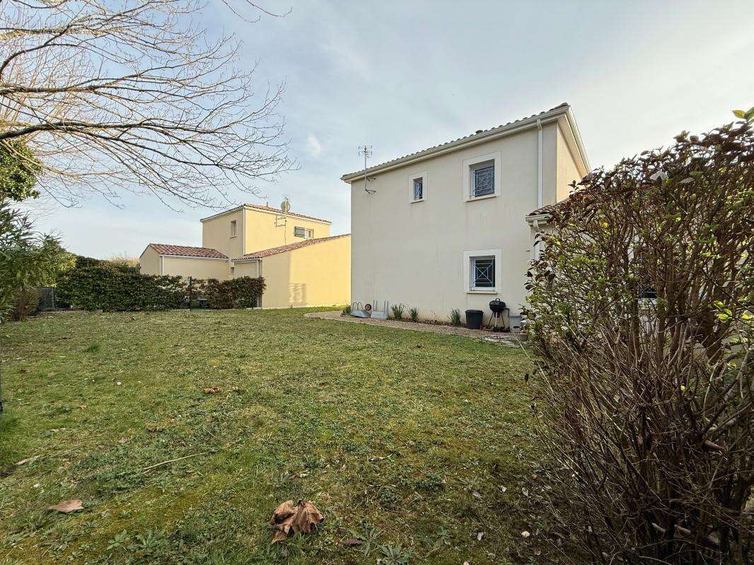 Maison à VAUX-SUR-MER