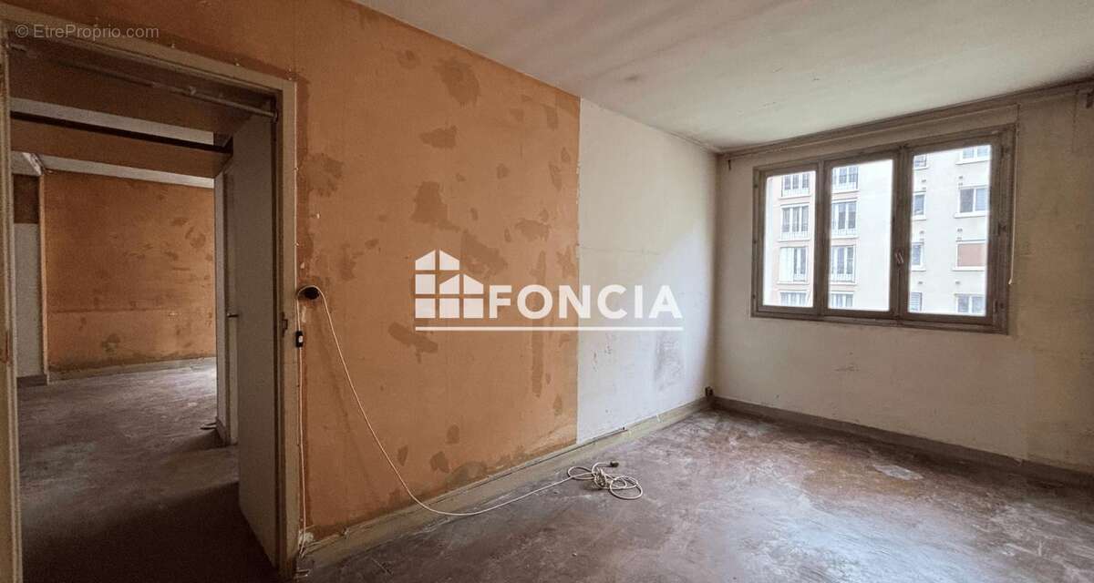 Appartement à PARIS-12E