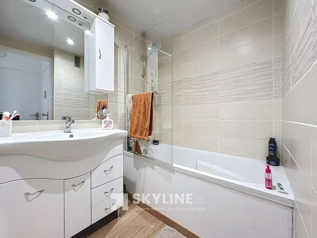 Appartement à MARSEILLE-12E