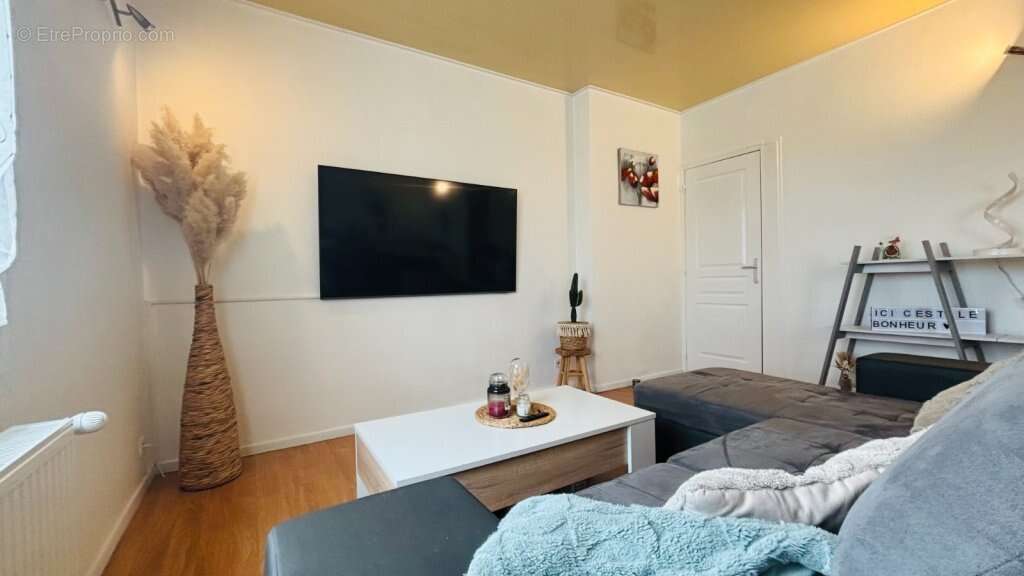 Maison à CIRY-LE-NOBLE