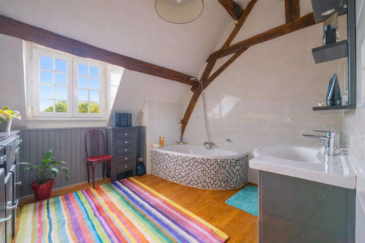 Maison à ECOMMOY