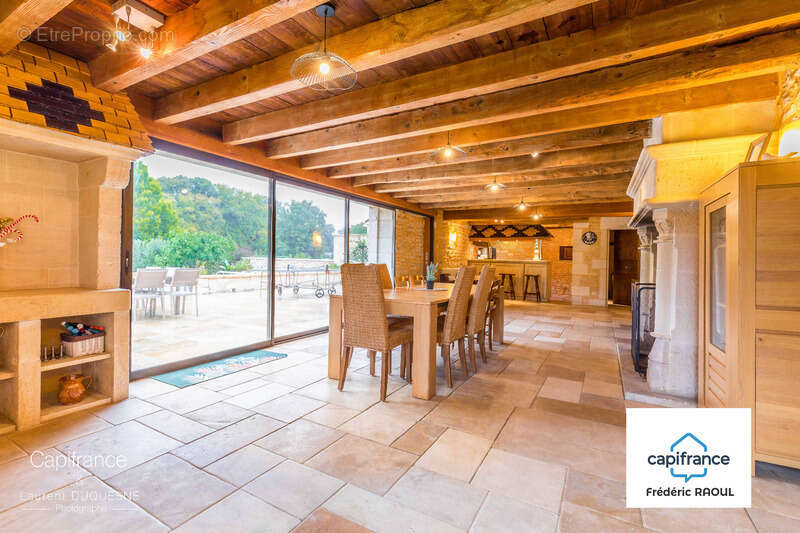 Maison à IS-SUR-TILLE