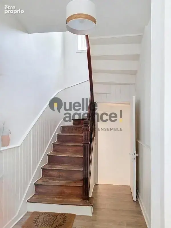 Maison rénovée avec prestations haut de gamme – idéale résidence principale ou investissement locatif premium - photo 11
