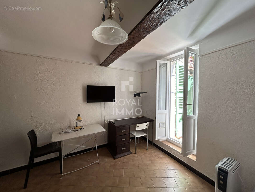 Mourillon t1 + cour privative - photo 2