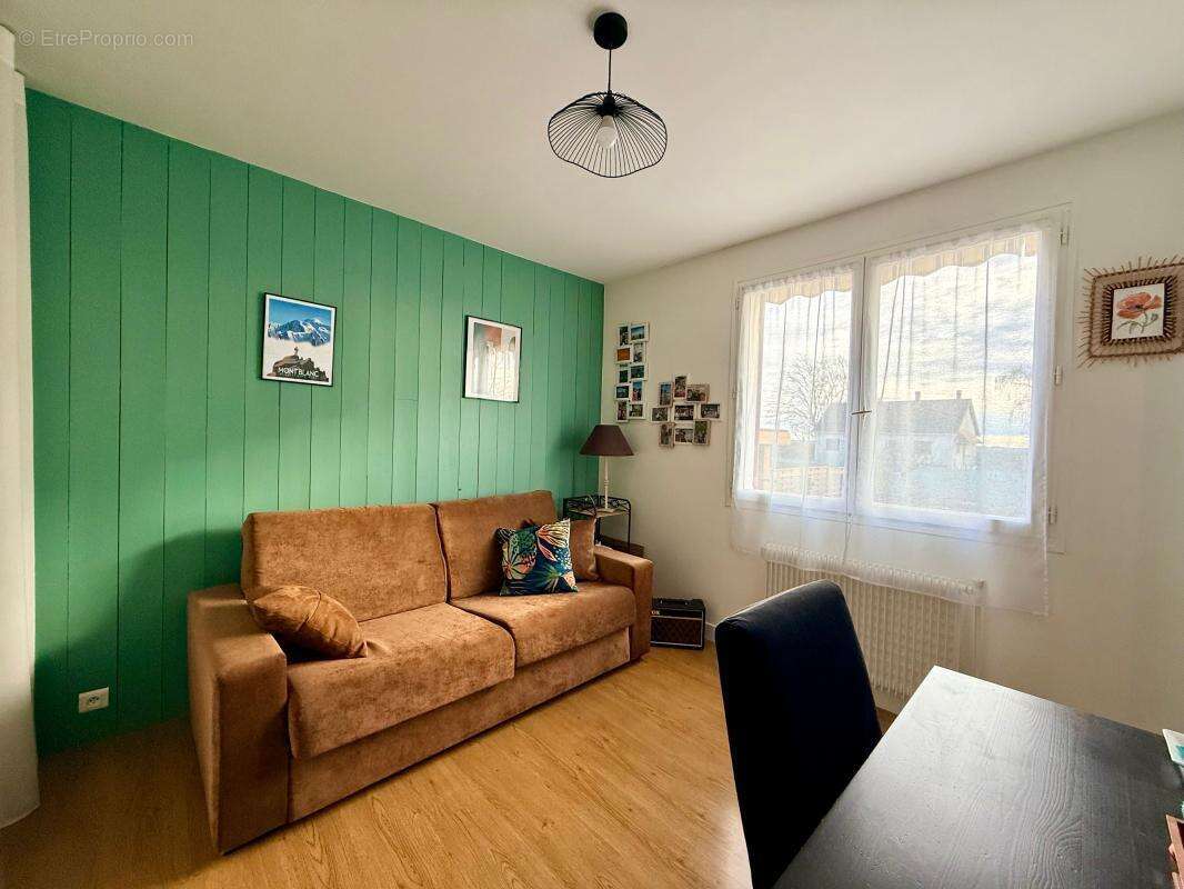 Maison à LEUDEVILLE