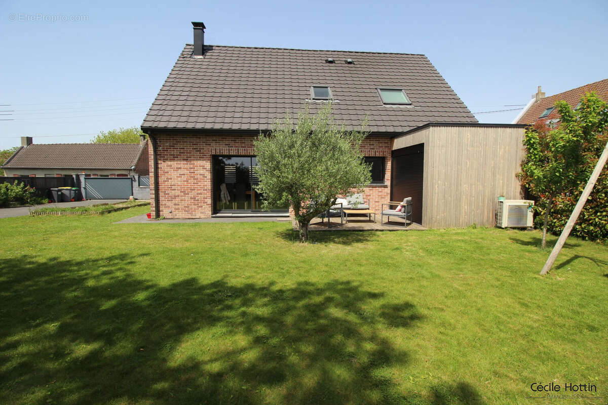 Maison à TEMPLEMARS