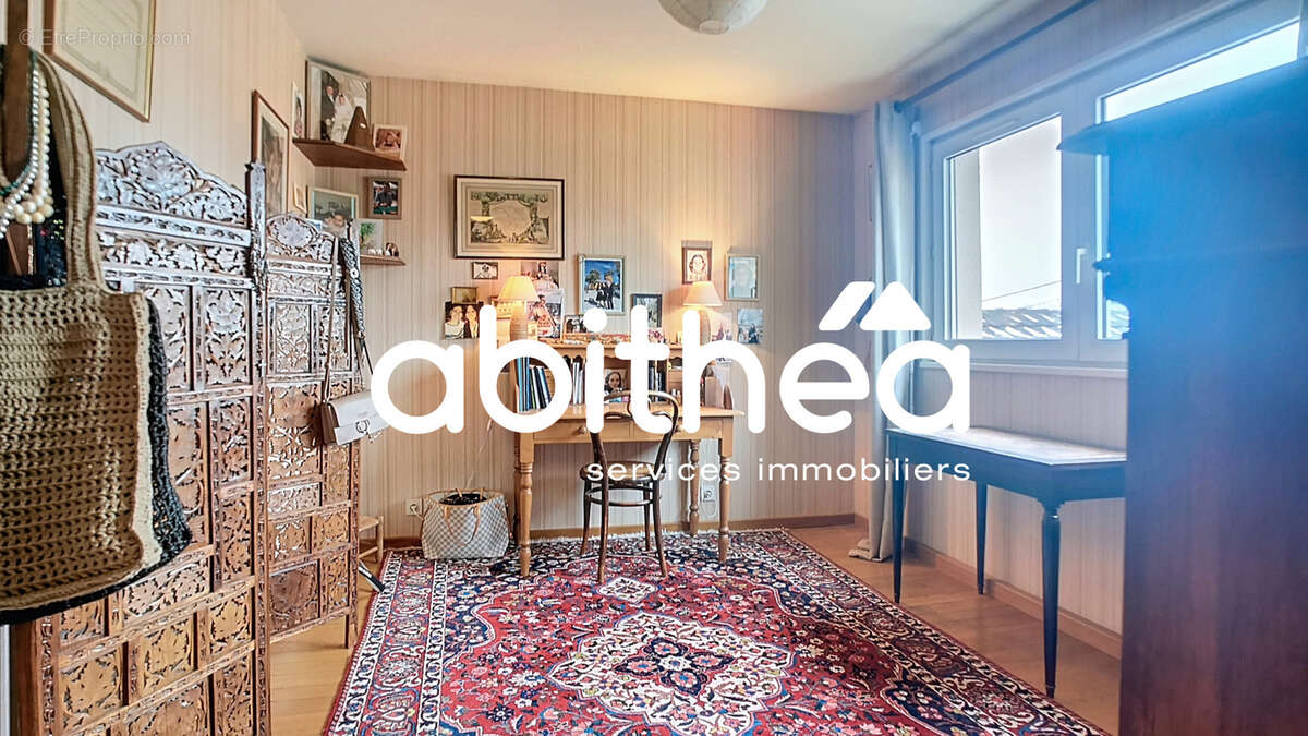 Maison à SAINTE-SAVINE