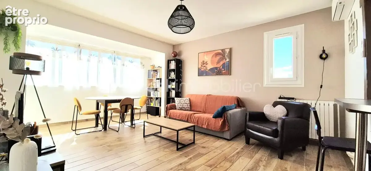 Appartement à HYERES