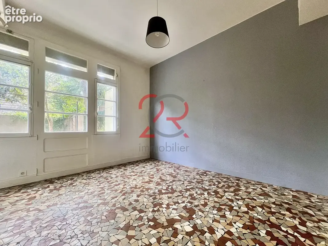 Maison avec espace T2 aménagé, jardin plein Sud et garage - photo 11