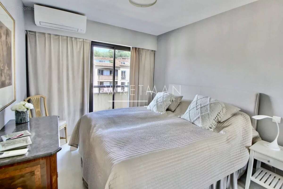Appartement à MOUGINS