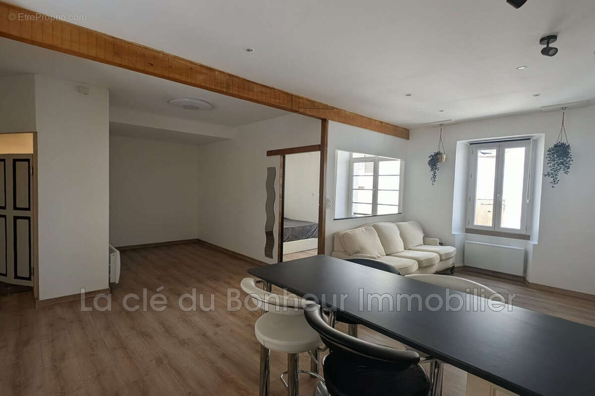 Appartement à RIEZ
