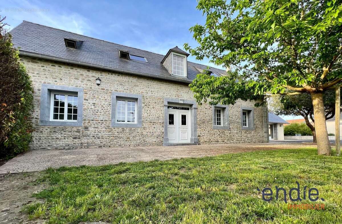 Maison à GAYAN