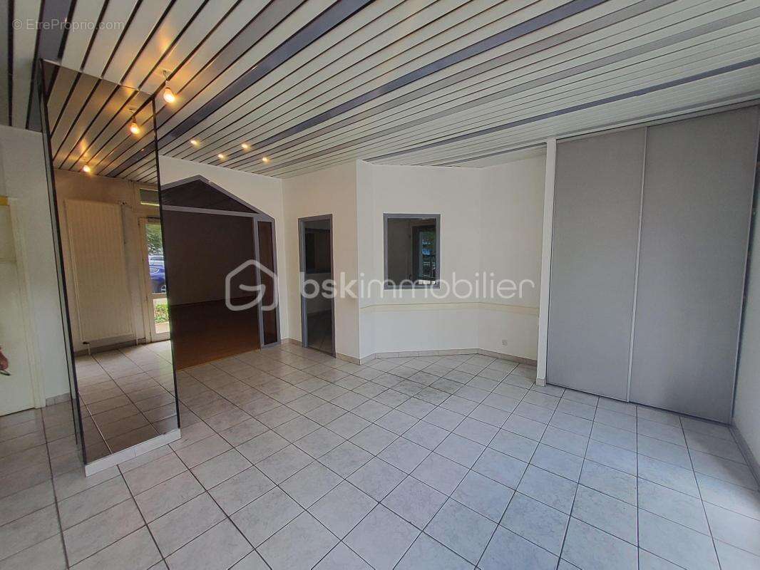 Commerce à GRENOBLE