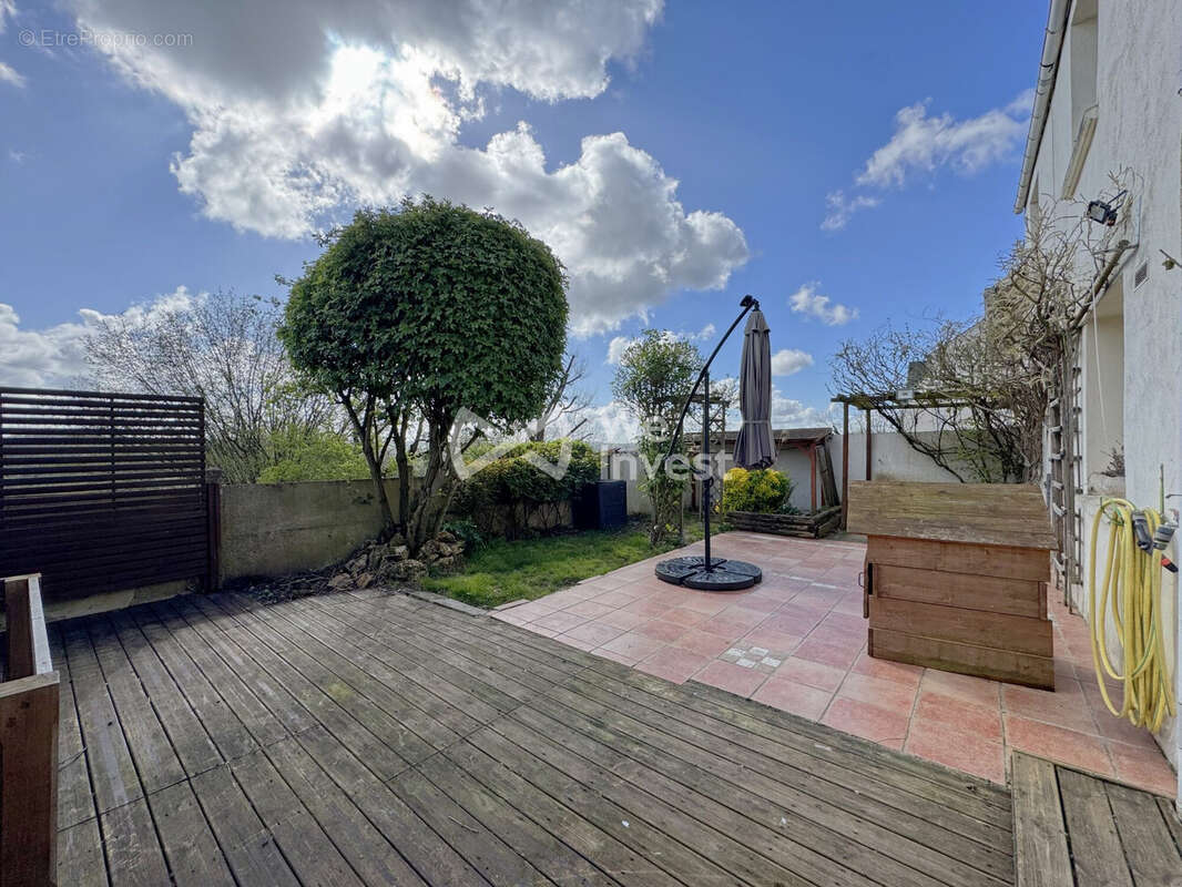 Maison à COULOMMIERS