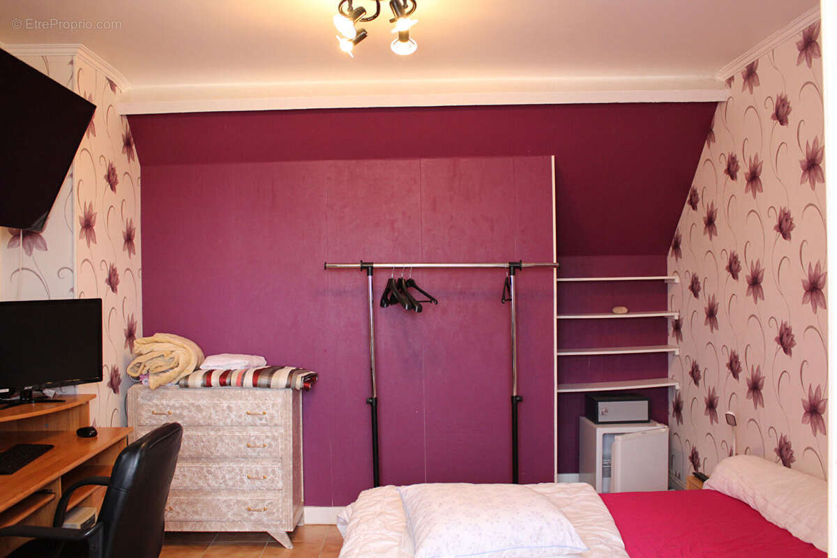 Maison à NOYERS-SUR-CHER