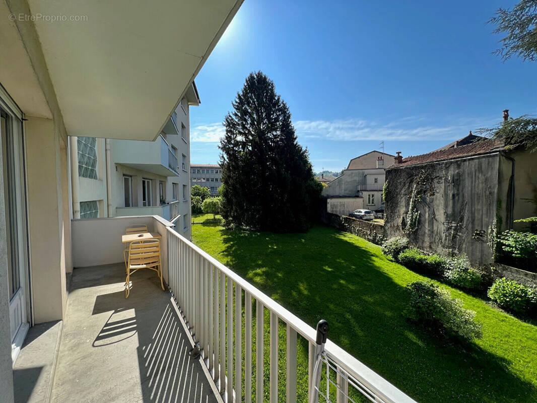 Appartement à LONS-LE-SAUNIER