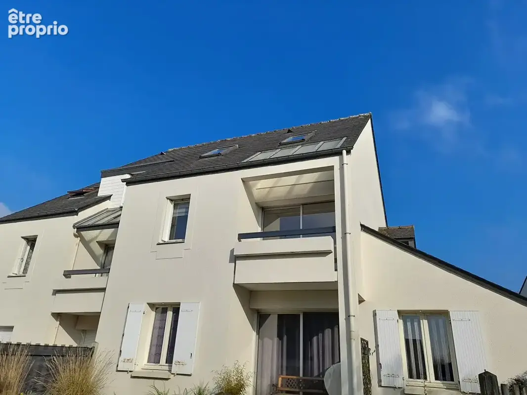 Sous offre d'achat ! Appartement T4 duplex d'env. 83 m² avec terrasse garage cave - photo 4