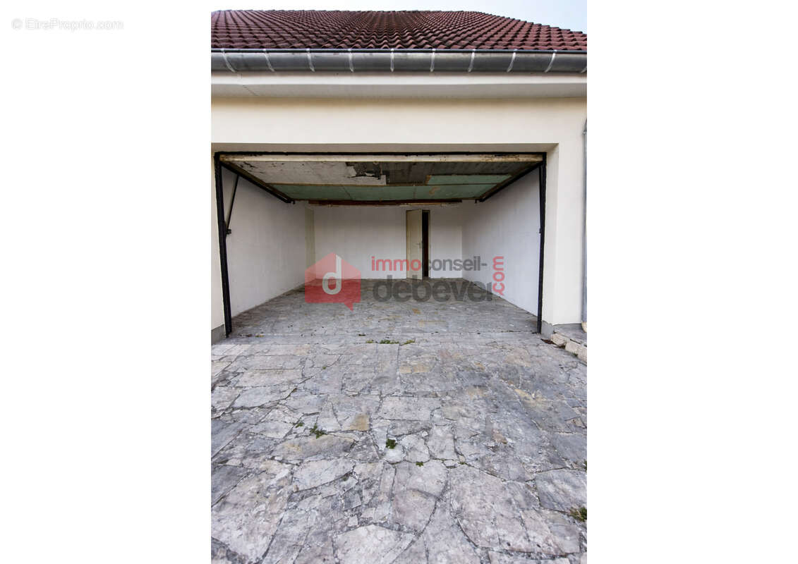 Maison à FLEVILLE-DEVANT-NANCY