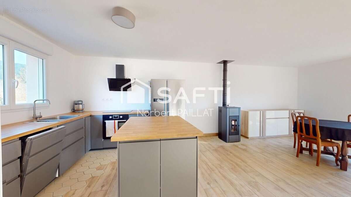 Maison 85 m² à Ige  - photo 3