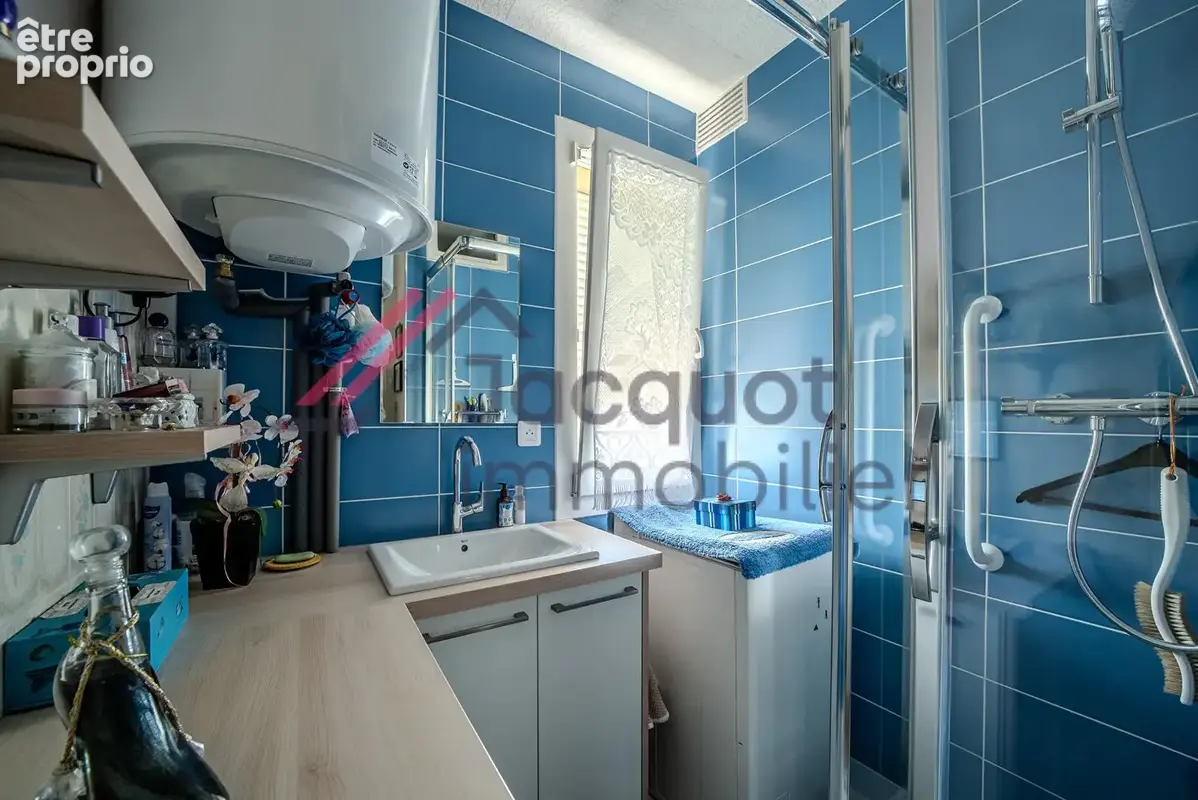 Appartement 53 m² à Lons-Le-Saunier  - photo 5